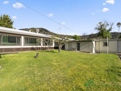 5 Beauty Avenue, Mount Beauty