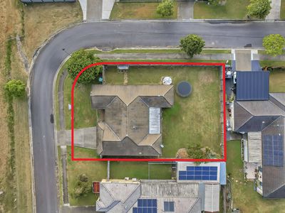 21 RONAYNE CIRCLE, One Mile