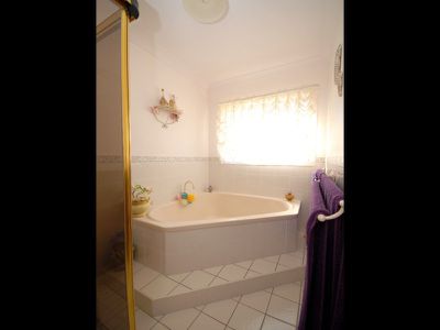 6 Araluen Way, Dubbo