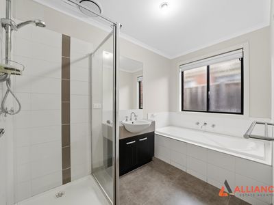 117 Swamphen Drive, Williams Landing