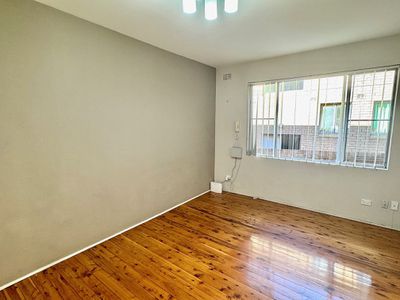 2 / 27 Park Street, Campsie