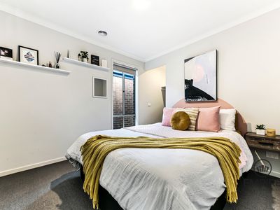 13 Savage Way, Clyde North