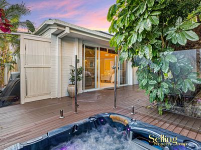16B Oak Avenue , Surfers Paradise