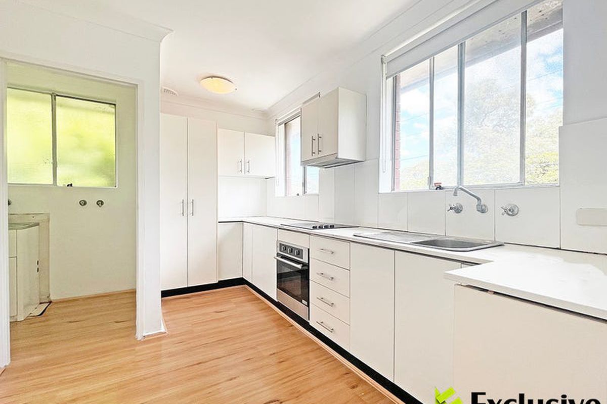 3 / 43 Henley Road, Homebush West