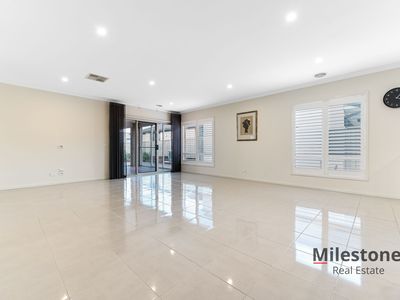 120 Brookwater Parade, Lyndhurst