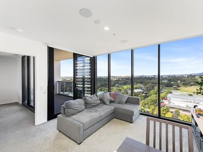 1001 / 4 Grazier Lane, Belconnen
