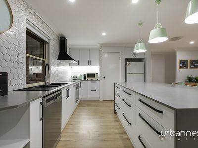 38 Hawkes Avenue, Arana Hills