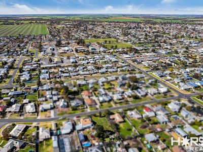 39 Francis Street, Horsham