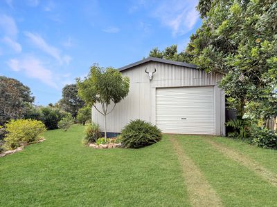 4 BEATRICE STREET, Atherton
