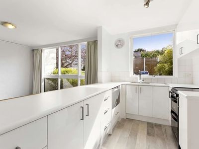 18 / 789 Malvern Road, Toorak