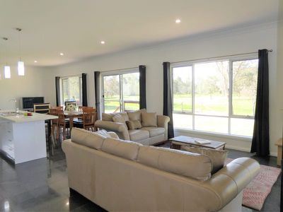 867 Aerodrome Road, Avenel