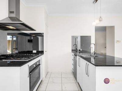 5 Gilding Lane, Dayton