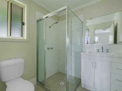 2 & 2a Huntingdale Drive, Mollymook