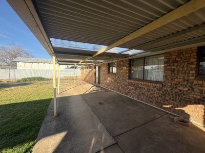 10 Medlyn Street, Parkes