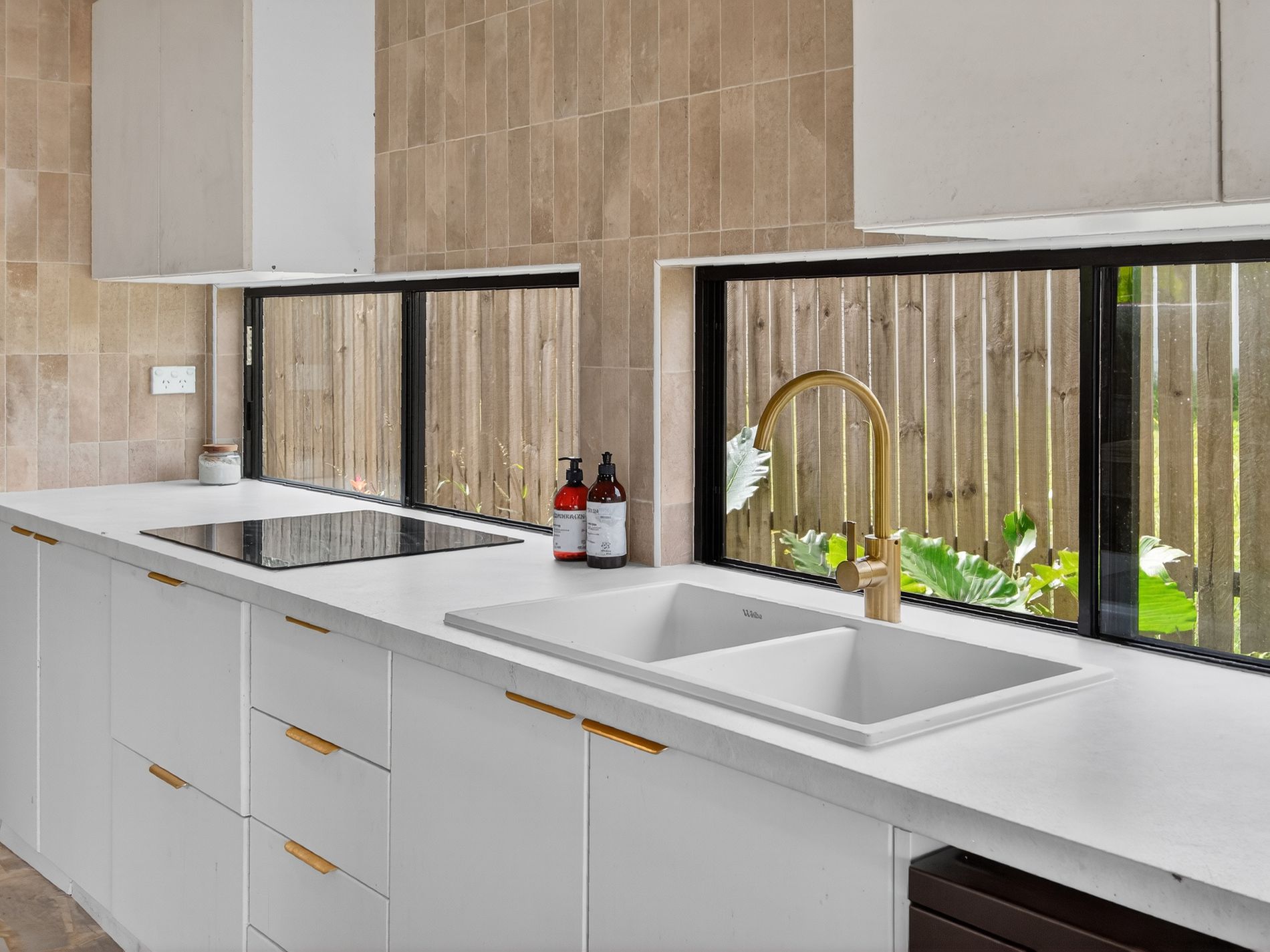 12594 Bruce Highway, Hamilton Plains