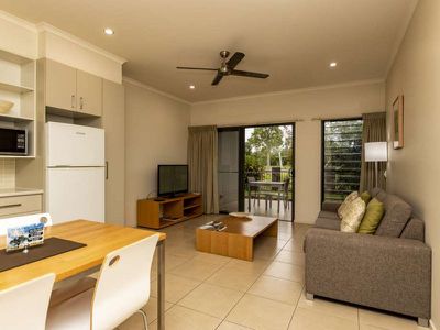 B5 / 19 Victoria Highway, Kununurra