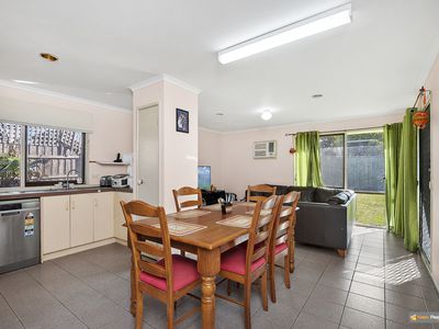4 Mollisons Hill, Hampton Park