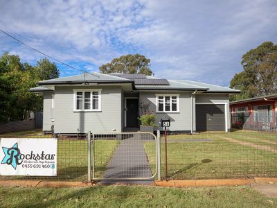54 Walter Road, Kingaroy