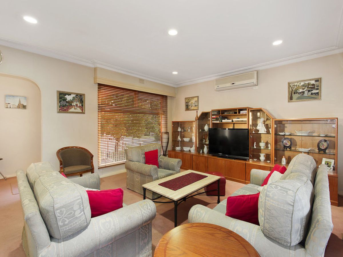 9 Bertrand Avenue, Mulgrave