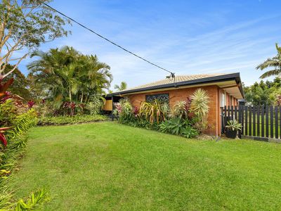 6 Niblick Street, Tewantin