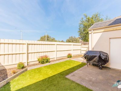 3 / 8-10 Coop Street, Werribee