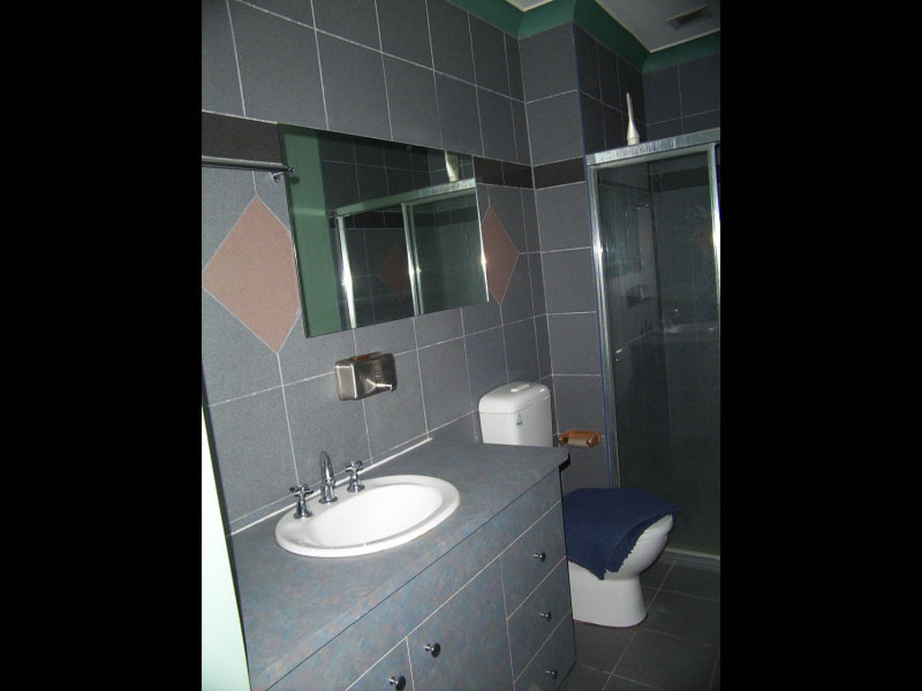 12 Good Street, Granville