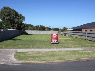 9 Elizabeth Street, Port Fairy