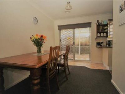 8 / 277 Lambert St, Bathurst
