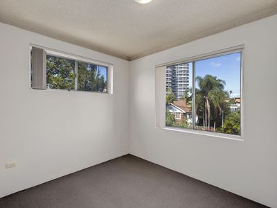 7 / 12 Bayview Avenue, The Entrance