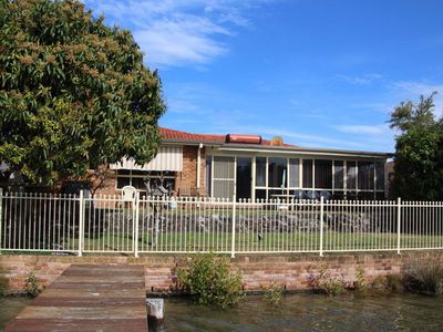 9 Palmway Crescent, Tuncurry