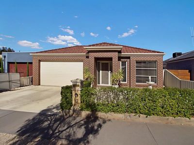 17 Cooba Drive, Epsom