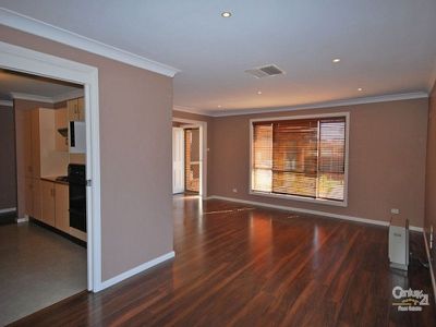 9 Wise Close, Dubbo