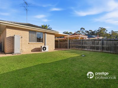 11 Woolmers Court, Wattle Grove