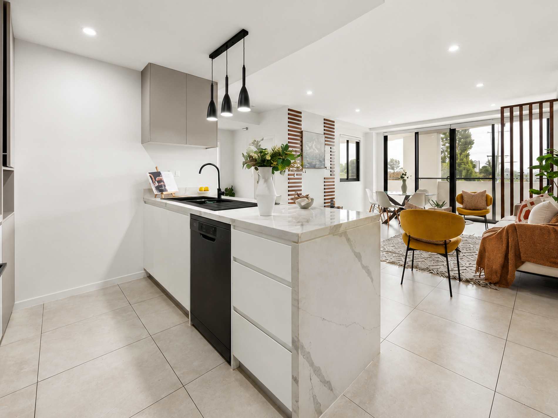 102A / 147 Great Western Highway, Mays Hill