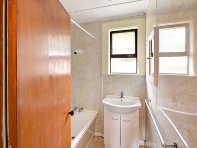 19 Dover Street, Liberton