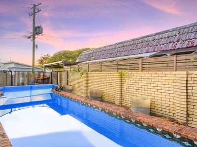 3 Le Mans Drive, Mermaid Waters