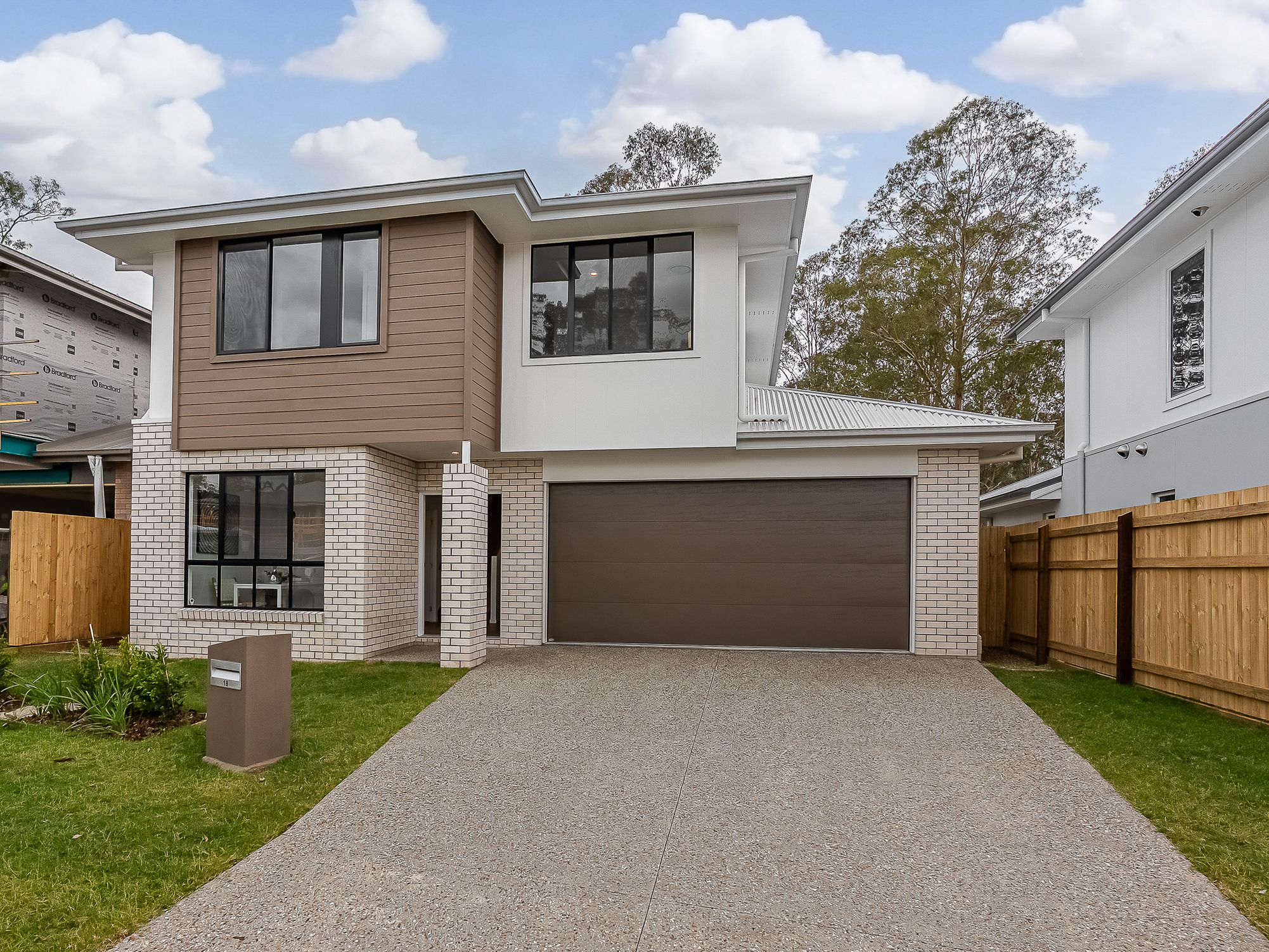 18 Gilding Place, Pallara
