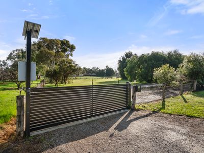 36 Beacham Road, Serpentine
