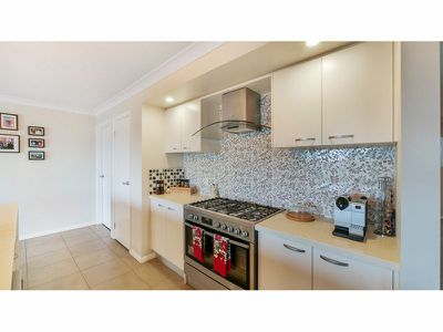 10 Hovea Court, Dubbo