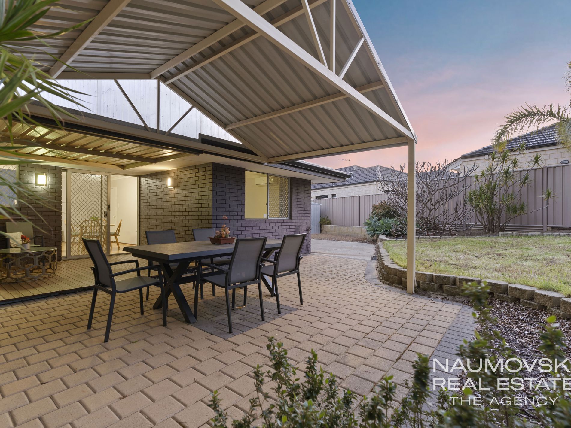 44 Harris Way, Westminster