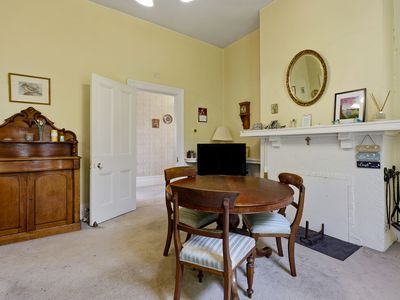 6 Tulloch Street, Newstead