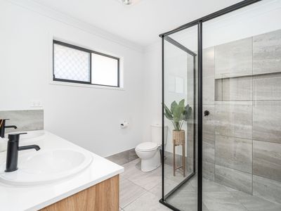 22 Coolamon Court , Urraween