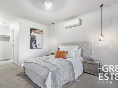 31 RANFURLIE BOULEVARD, Cranbourne West