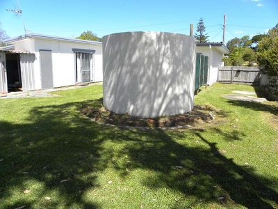 25 Lyons Road, Sussex Inlet