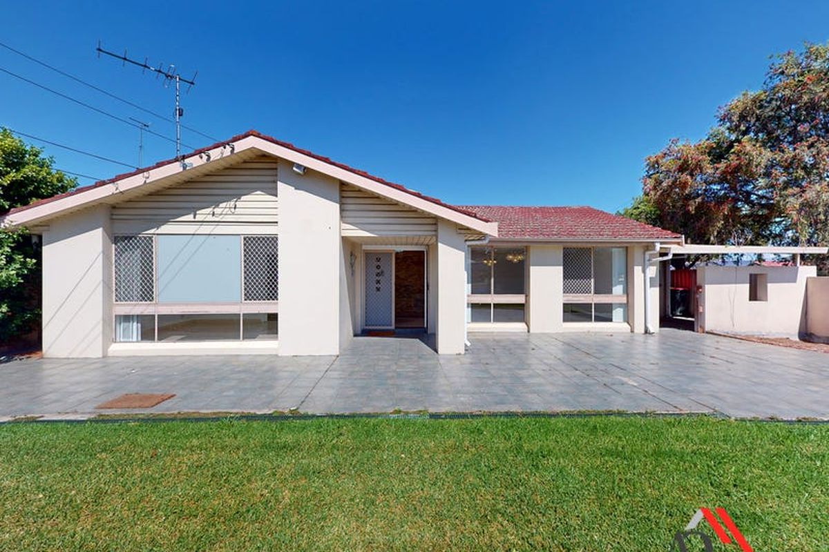 SPACIOUS 4 BEDROOM HOME
