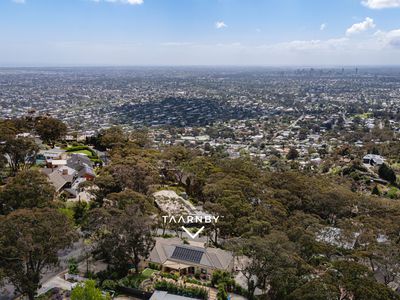 2 Nunyara Crescent, Belair