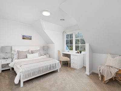 36 Centennial Rd, Bowral