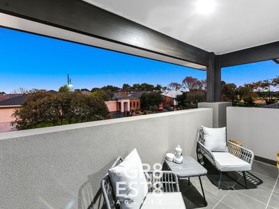 14 Merritt Avenue, Cranbourne West