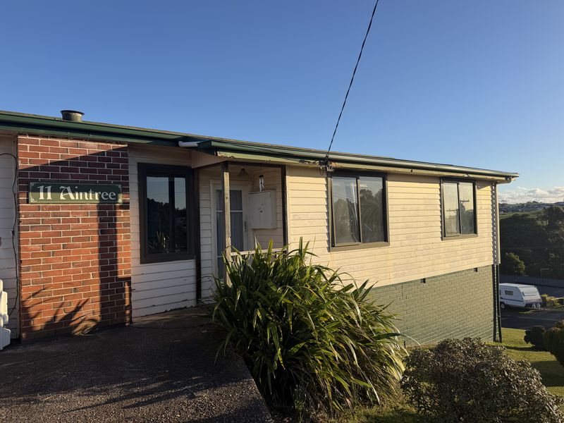 11 Hawkins Street, Acton