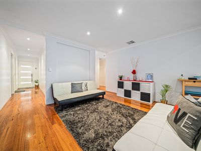6 Wisely Court, Aubin Grove